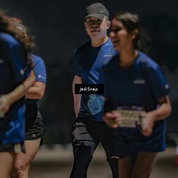 Runner Photo 7507001