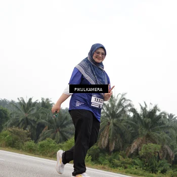Runner Photo 7507035