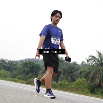 Runner Photo 7507039