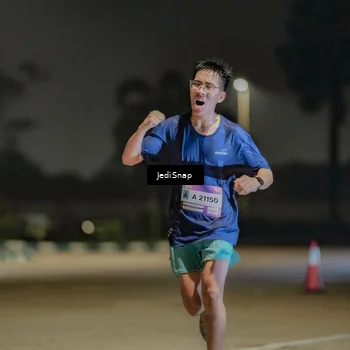 Runner Photo 7507056