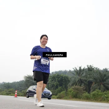 Runner Photo 7507058