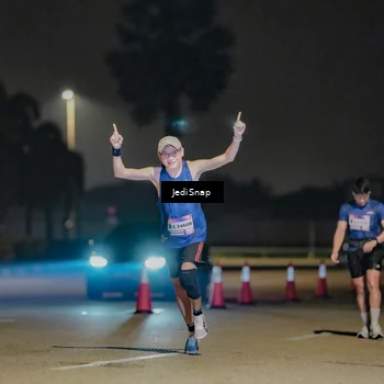 Runner Photo 7507078