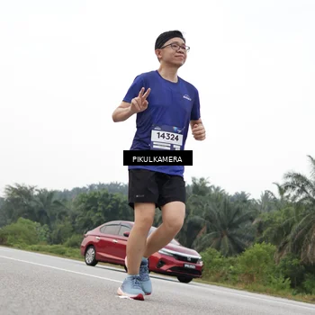Runner Photo 7507082