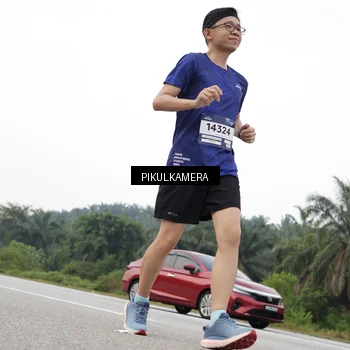 Runner Photo 7507090