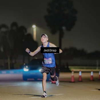 Runner Photo 7507093