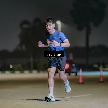 Runner Photo 7507101