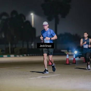 Runner Photo 7507122