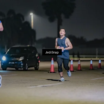 Runner Photo 7507134