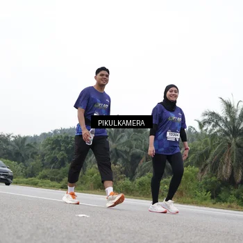 Runner Photo 7507137