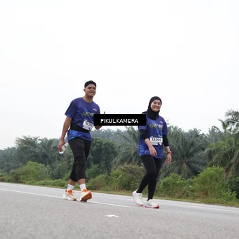 Runner Photo 7507141