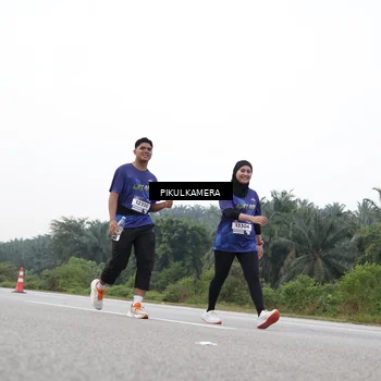 Runner Photo 7507149