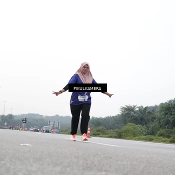 Runner Photo 7507152