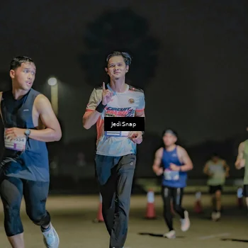Runner Photo 7507167