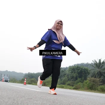 Runner Photo 7507174