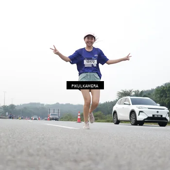 Runner Photo 7507195