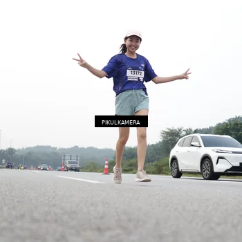 Runner Photo 7507196
