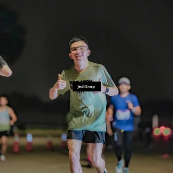 Runner Photo 7507198