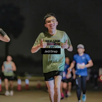 Runner Photo 7507202