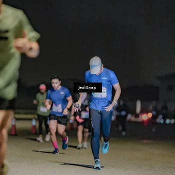 Runner Photo 7507207
