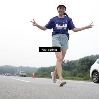 Runner Photo 7507218