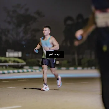 Runner Photo 7507228