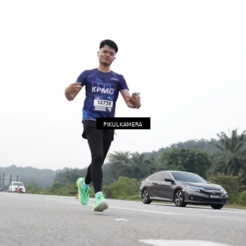 Runner Photo 7507229