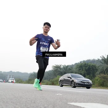 Runner Photo 7507234