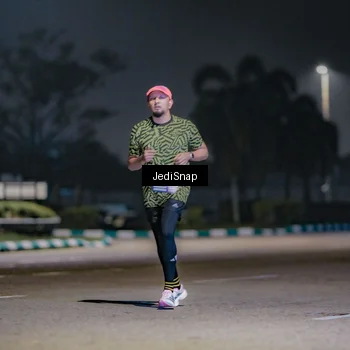 Runner Photo 7507246