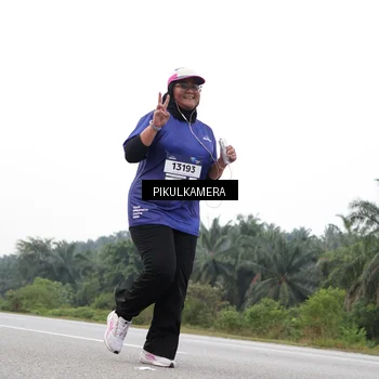 Runner Photo 7507247