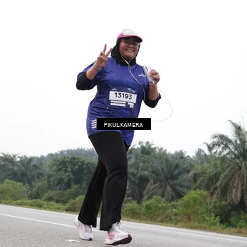 Runner Photo 7507248
