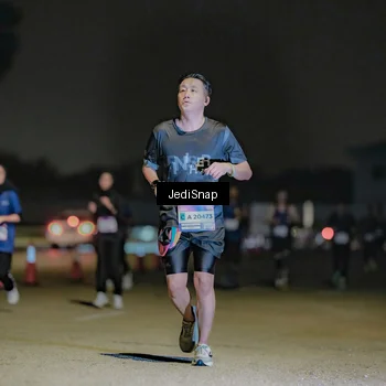 Runner Photo 7507259