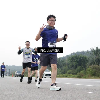 Runner Photo 7507262