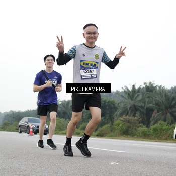 Runner Photo 7507275