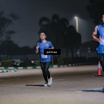 Runner Photo 7507299