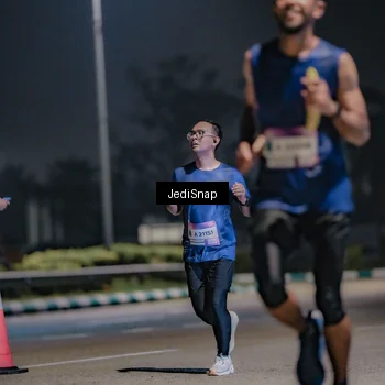 Runner Photo 7507314
