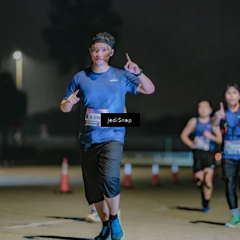 Runner Photo 7507318
