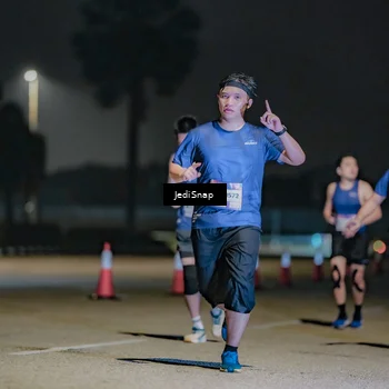Runner Photo 7507323