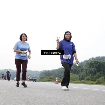 Runner Photo 7507334