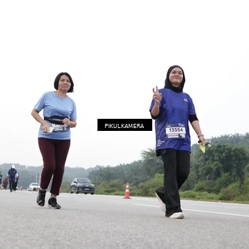 Runner Photo 7507338