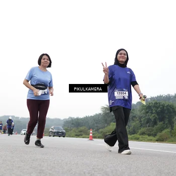 Runner Photo 7507339