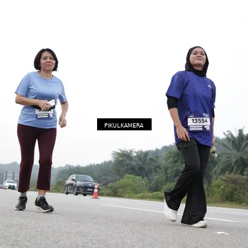 Runner Photo 7507347