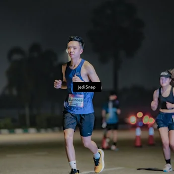 Runner Photo 7507391