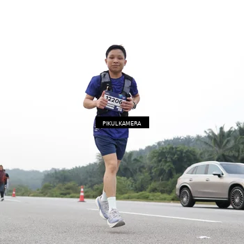 Runner Photo 7507401