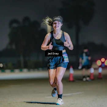 Runner Photo 7507402