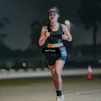 Runner Photo 7507407