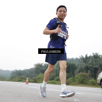 Runner Photo 7507411