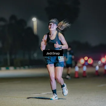 Runner Photo 7507414