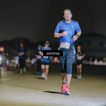 Runner Photo 7507435