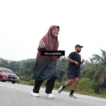 Runner Photo 7507468