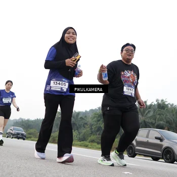 Runner Photo 7507481